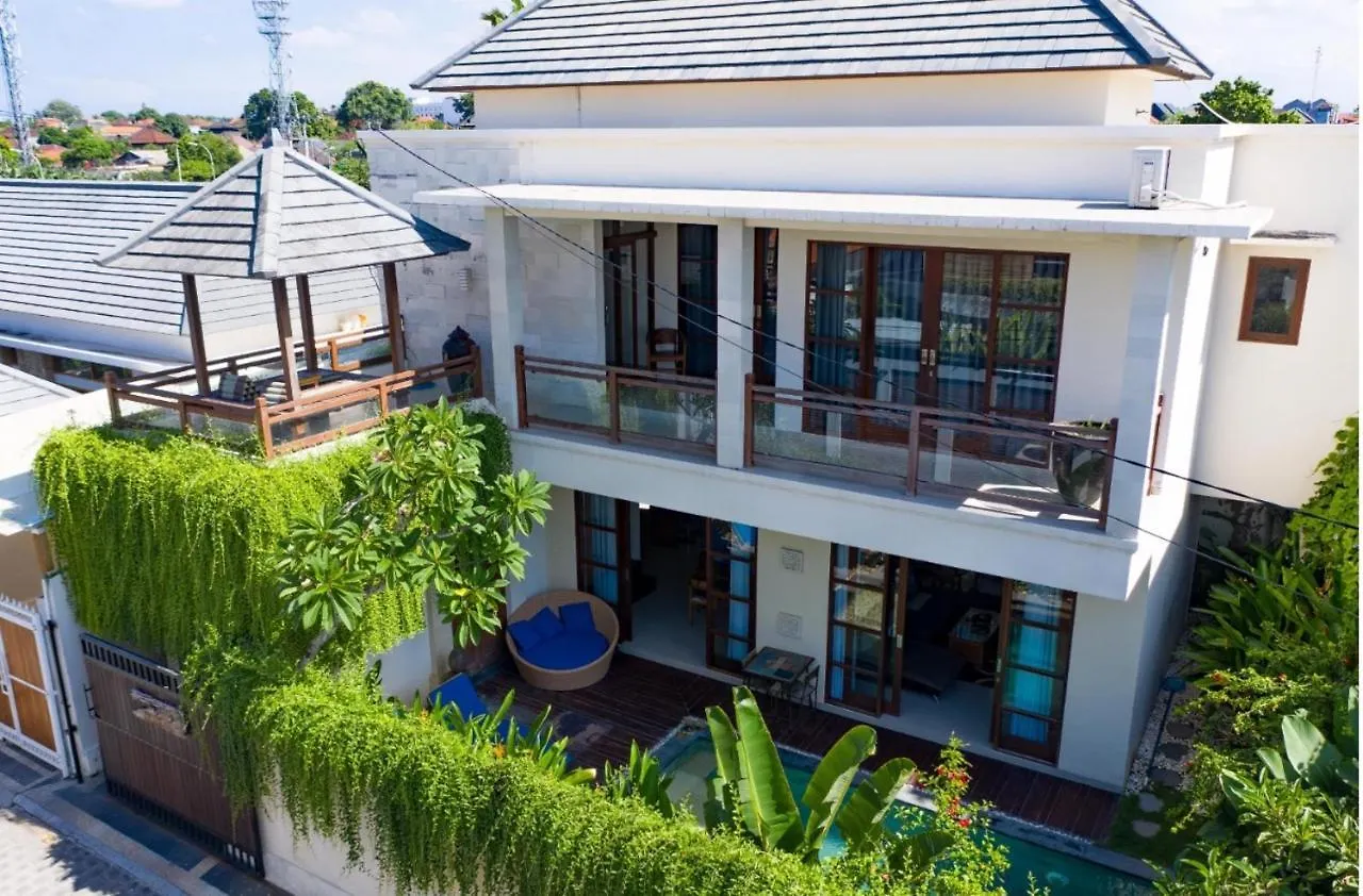 Villa Aurikari Legian