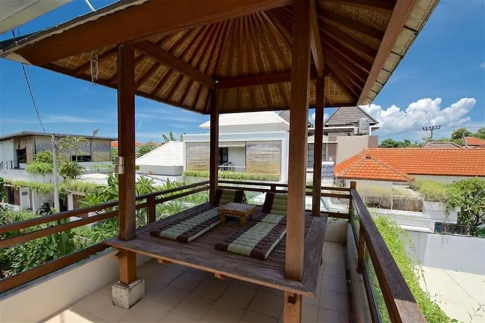 Villa Aurikari Legian   Legian (Bali)